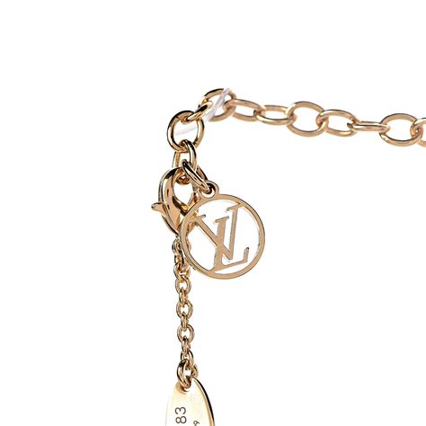 louis vuitton essential v necklace review|lv essential v necklace.